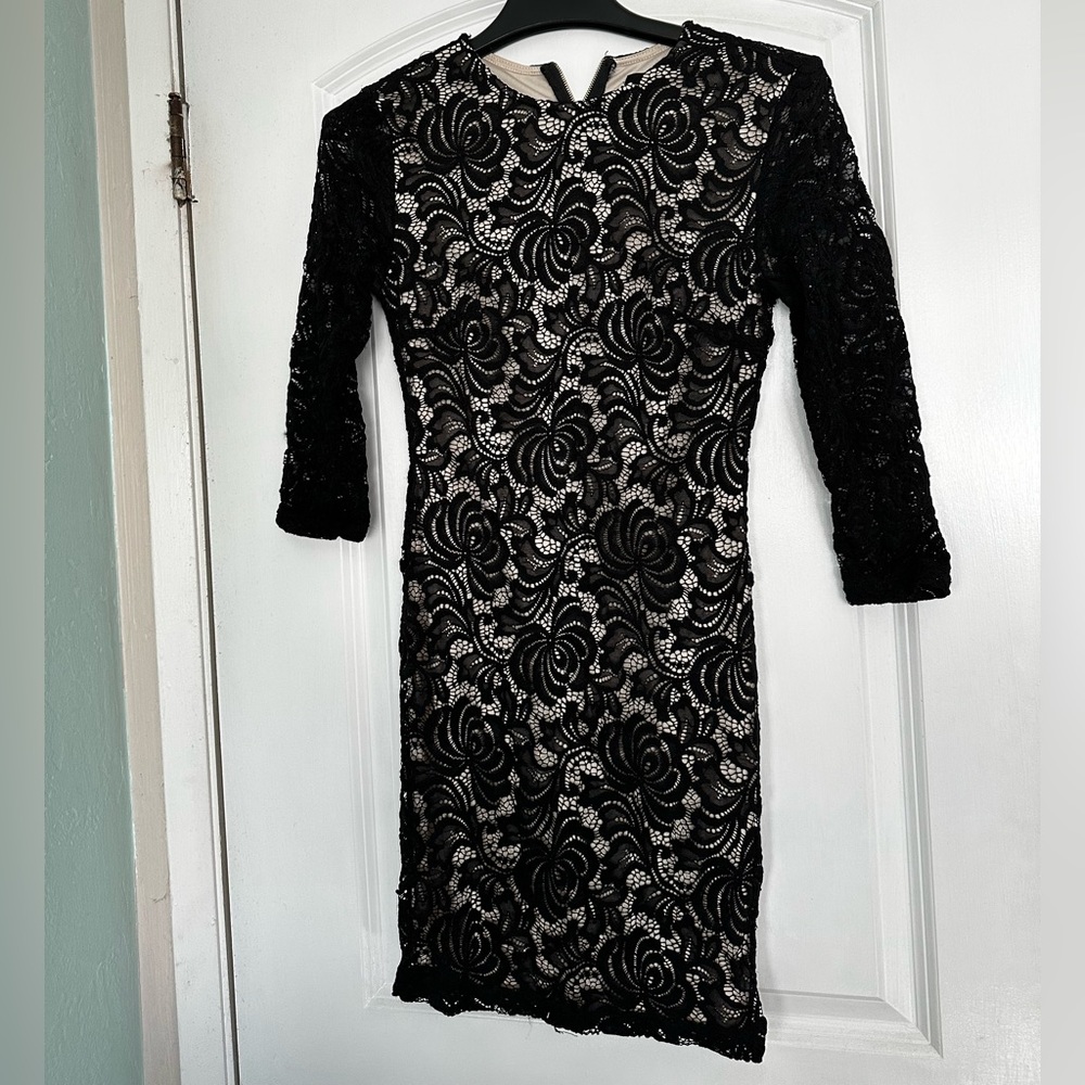 Forever21 mini lace dress